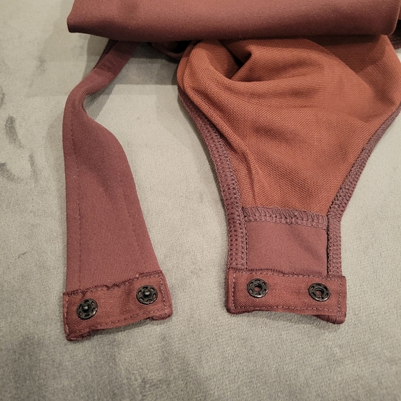 Free People Keep it Sleek Sleeveless Burgundy Bodysuit Size Small - Picture 5 of 7